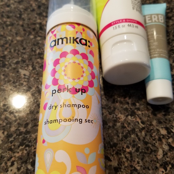 Hair Product bundle- Amika, Verb, DevaCurl - Picture 4 of 4